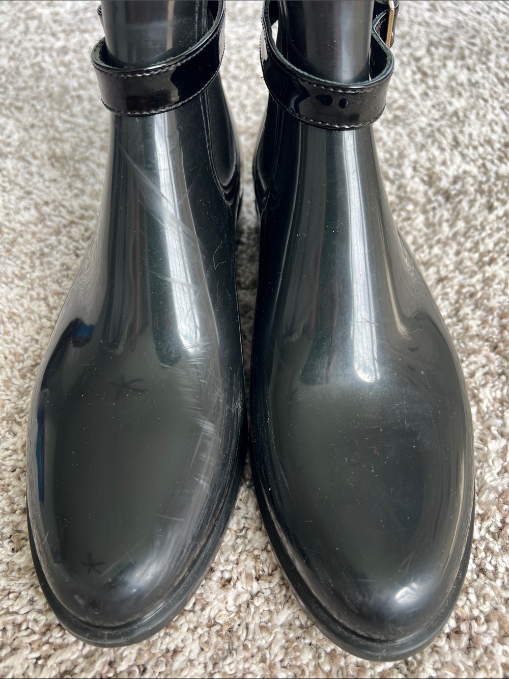 Jimmy Choo Women's Black Rubber Jai Short Rain Boots Size 39 (US 9) - Picture 3 of 10